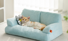 Winter Cat and Dog Bed with Washable Design